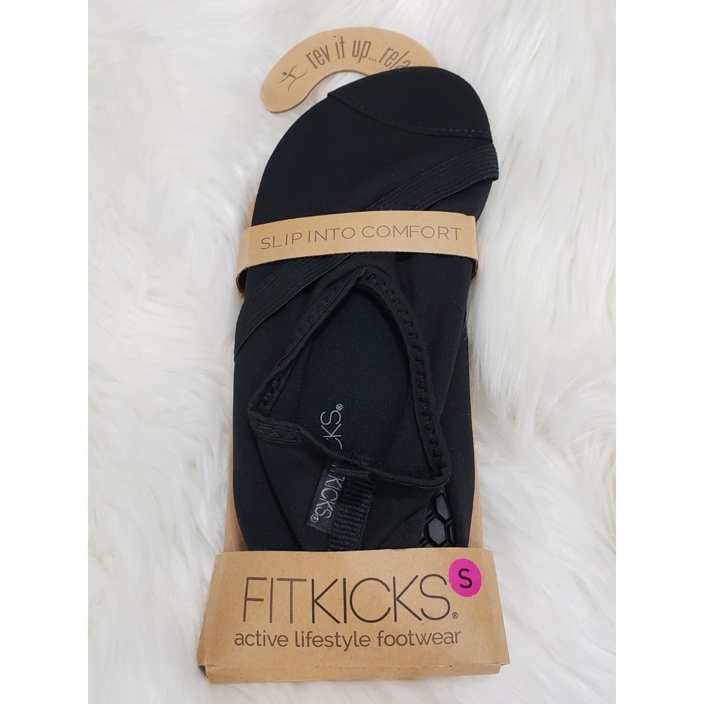 NEW Fitkicks Women's SMALL  5.5 - 6.5 Black house‎ house slipper yoga small